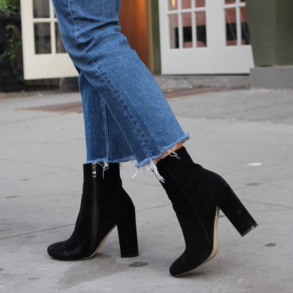 ***SOLD*** Black faux suede ankle booties - Picture 1 of 10